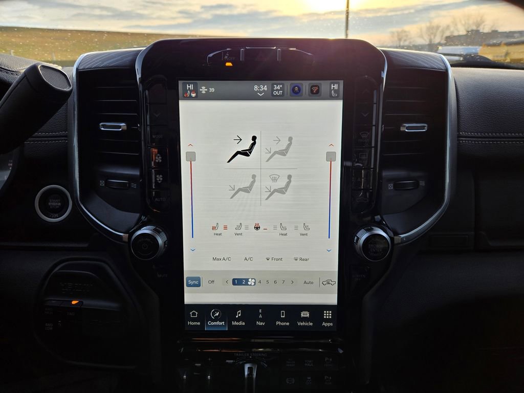 Used 2024 RAM 2500 Laramie w/ Night Edition image 24