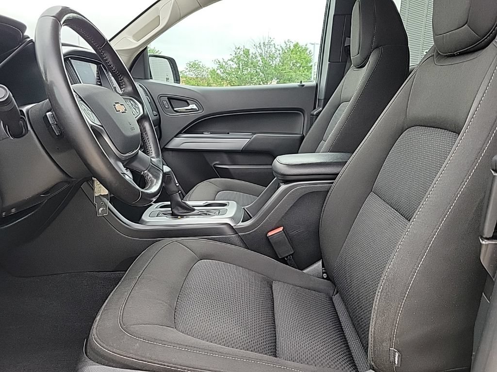 Used 2020 Chevrolet Colorado LT w/ LT Convenience Package AWD/4WD image 11