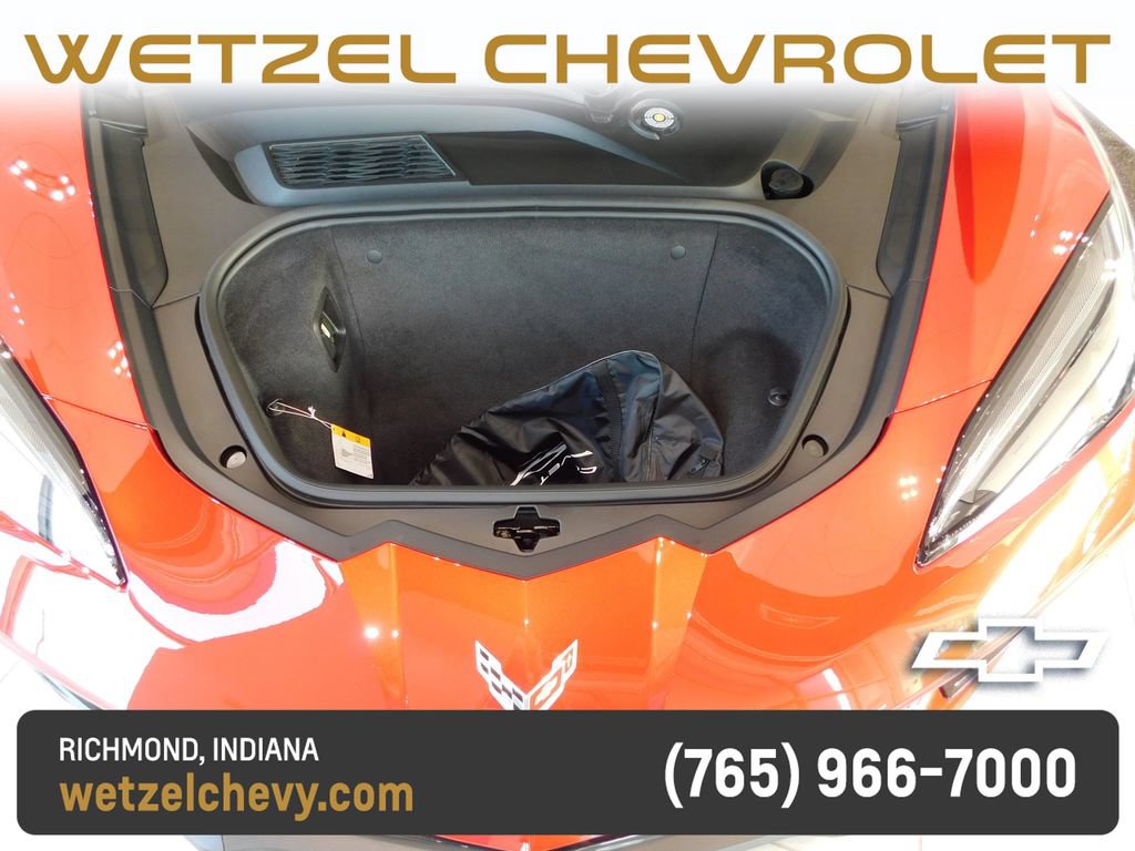 Used 2023 Chevrolet Corvette Stingray Preferred Cpe w/ Z51 Performance Package RWD image 27