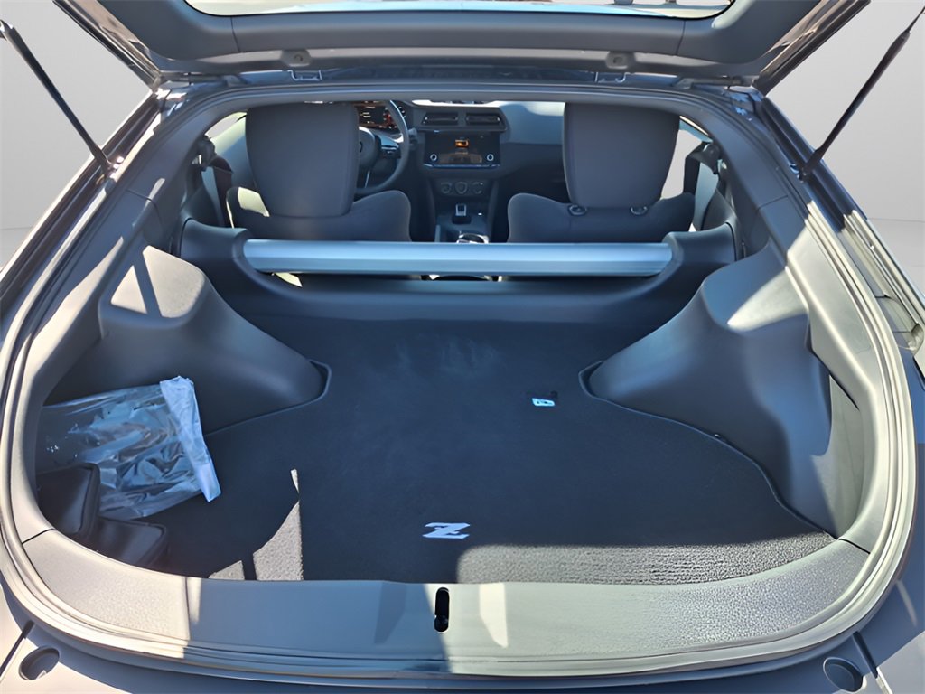 Used 2025 Nissan Z Sport w/ Floor Mat Package image 23