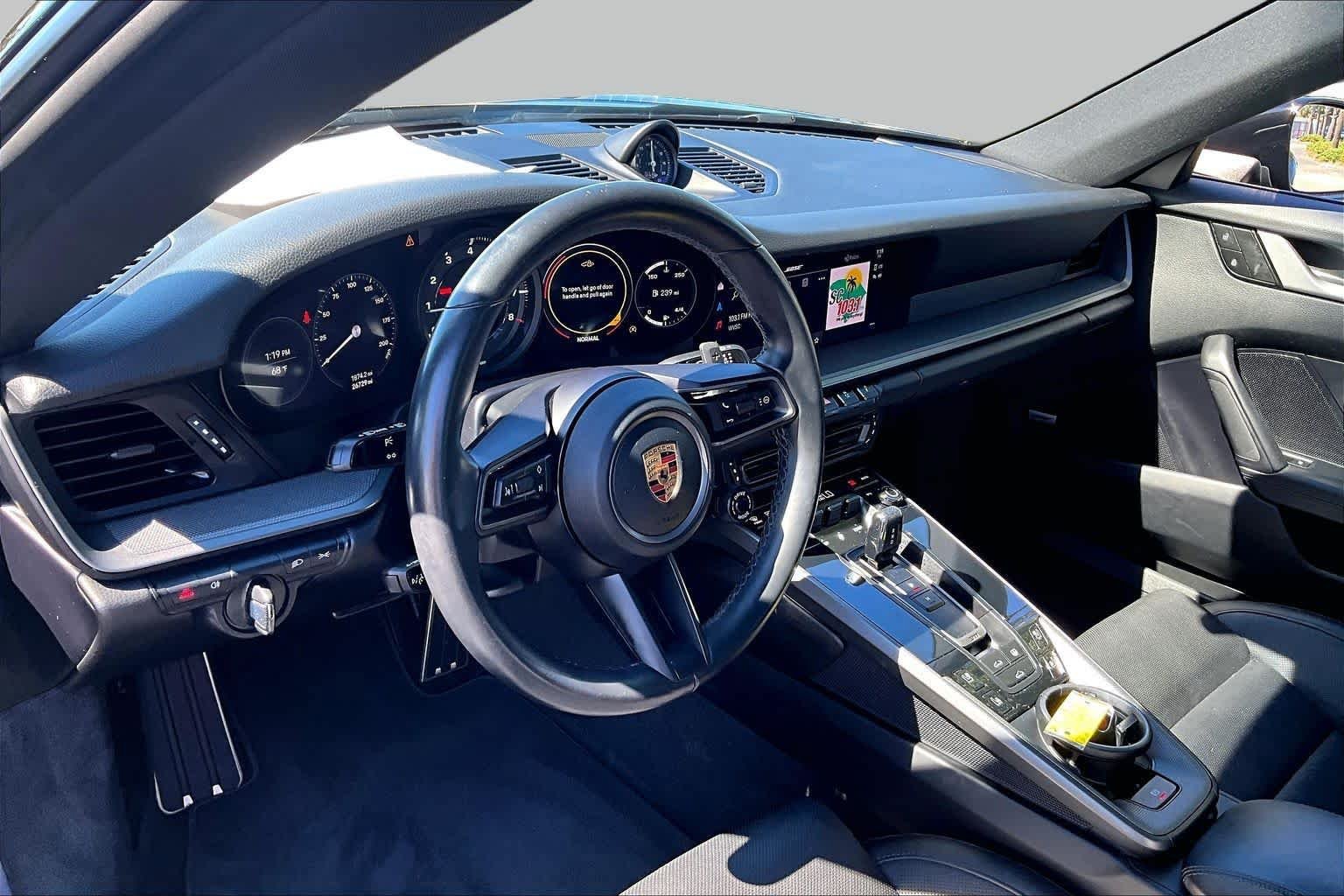 Used 2022 Porsche 911 Carrera RWD image 14