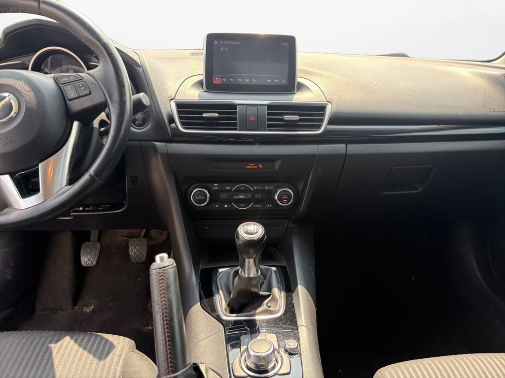 Used 2014 MAZDA MAZDA3 i Touring w/ Technology Package FWD image 11
