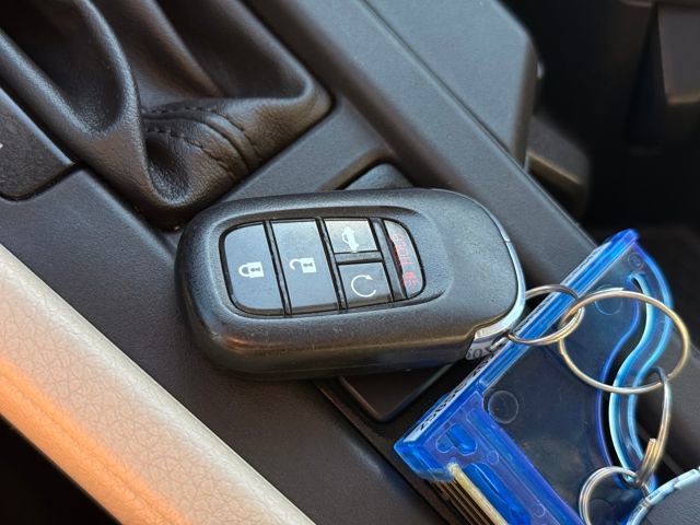 Used 2023 Honda Accord EX image 31