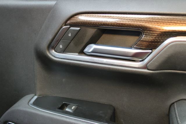 Used 2023 Chevrolet Silverado 1500 LT Trail Boss w/ Protection Package AWD/4WD image 9