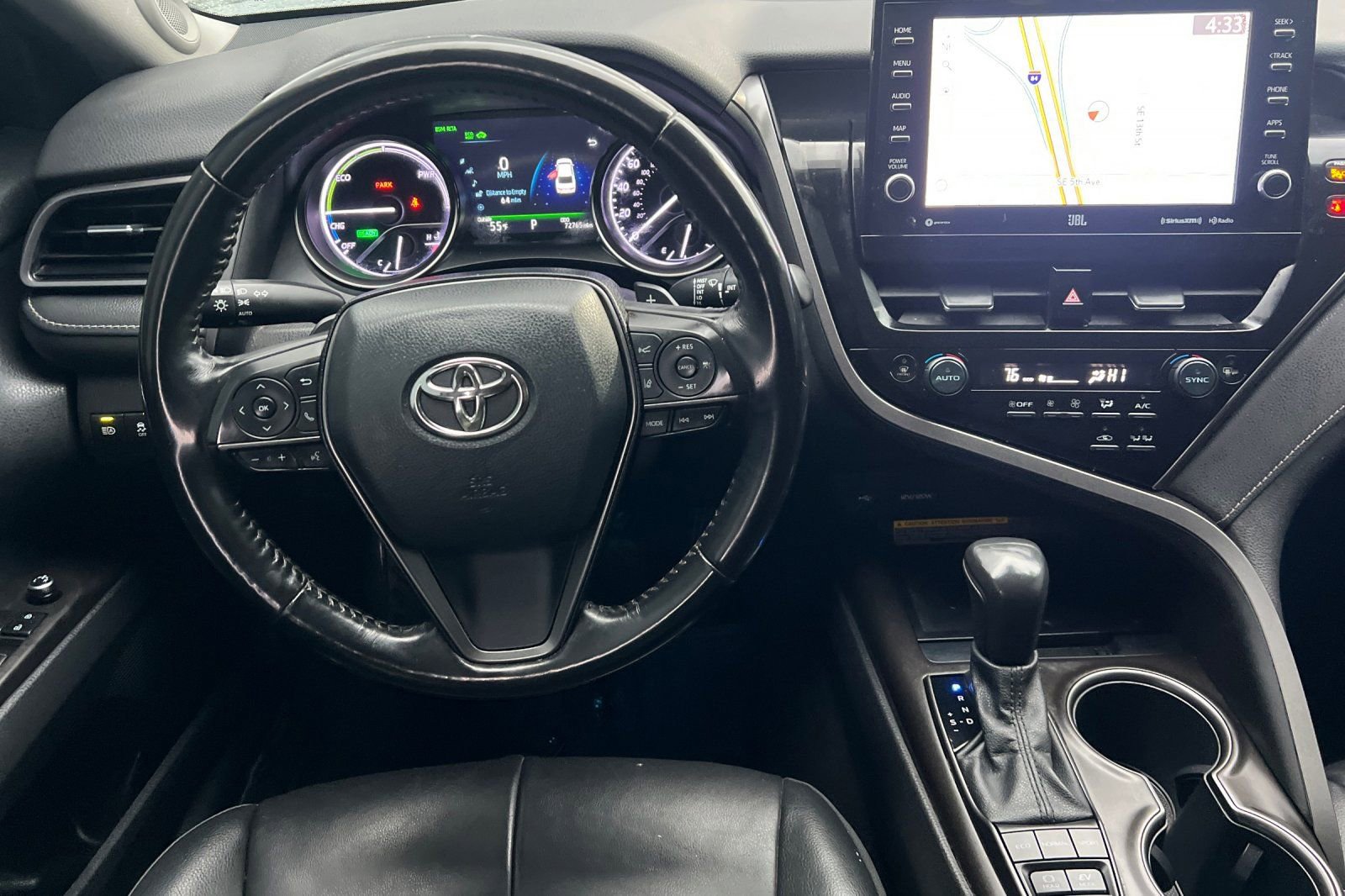 Used 2021 Toyota Camry XSE w/ Navigation Upgrade Package image 11