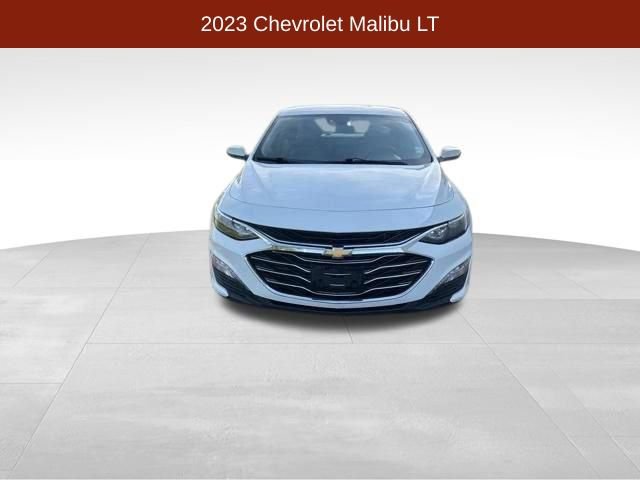 Used 2023 Chevrolet Malibu LT w/ LPO, Floor Liner Package FWD image 2