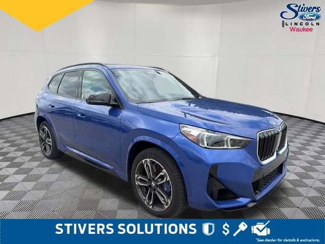 Used 2025 BMW X1 M35i AWD/4WD image 3