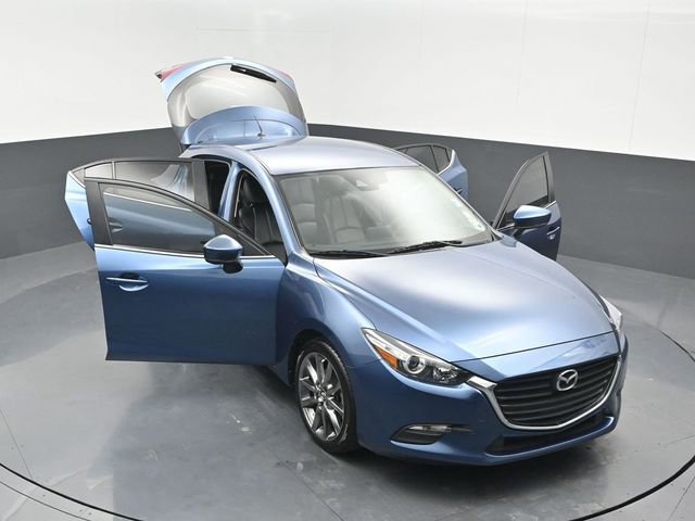 Used 2018 MAZDA MAZDA3 Touring image 25