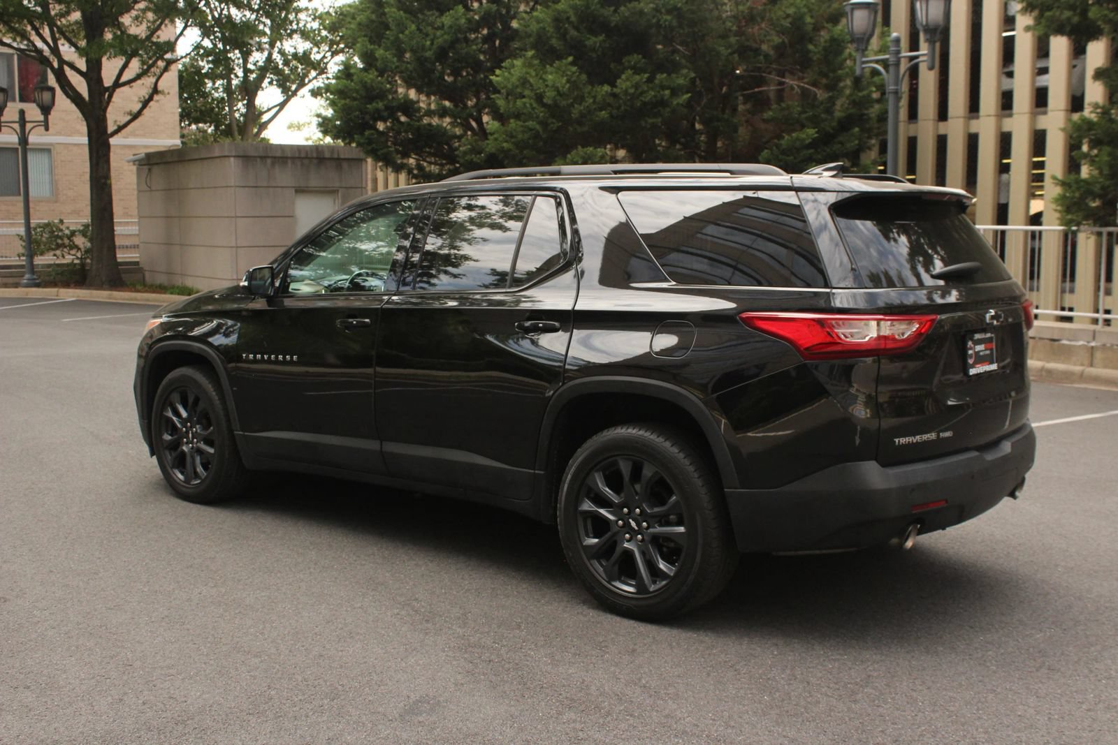 Used 2019 Chevrolet Traverse RS AWD/4WD image 9