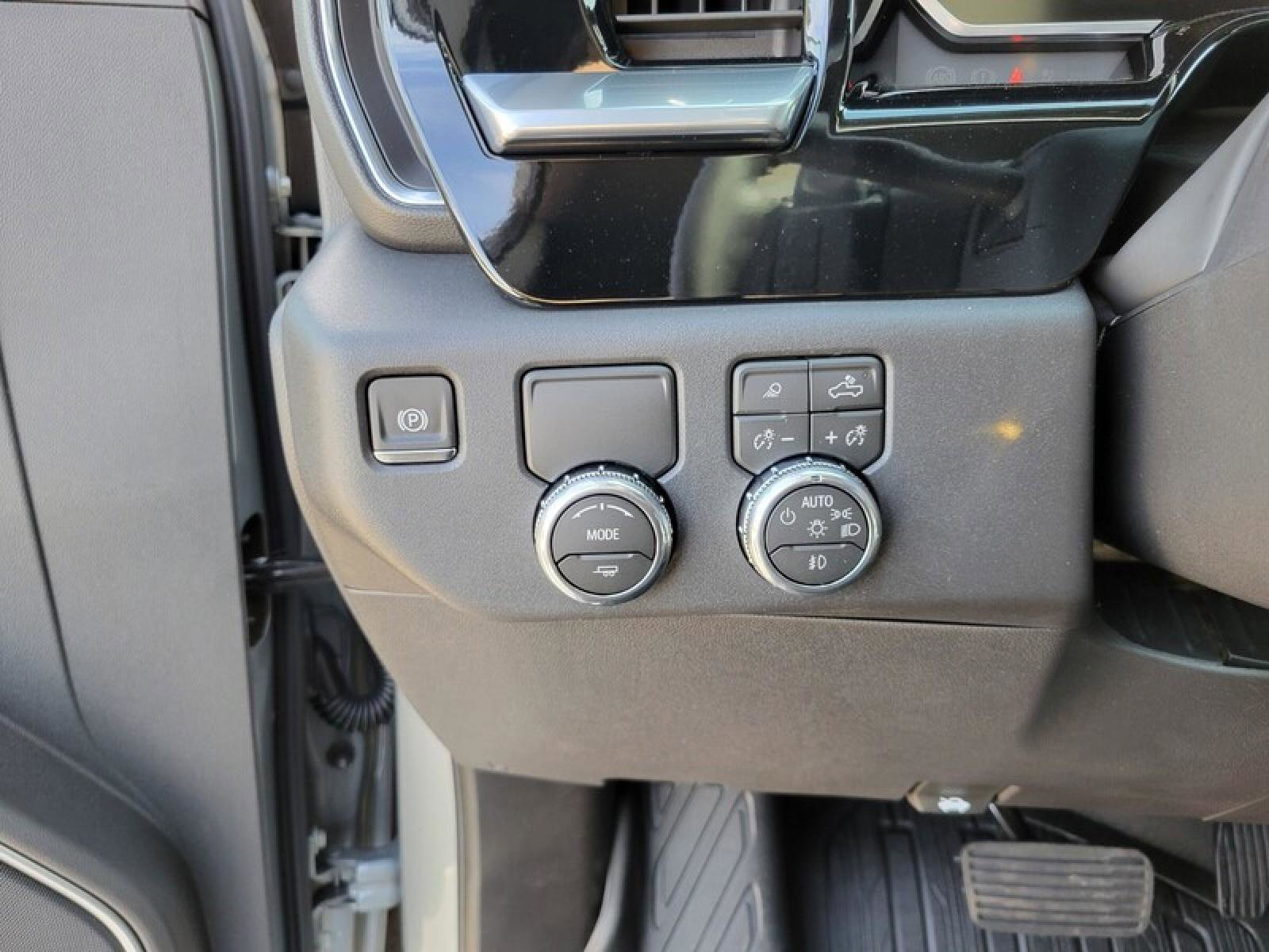 New 2026 GMC Sierra 1500 SLT w/ SLT Premium Plus Package RWD image 20