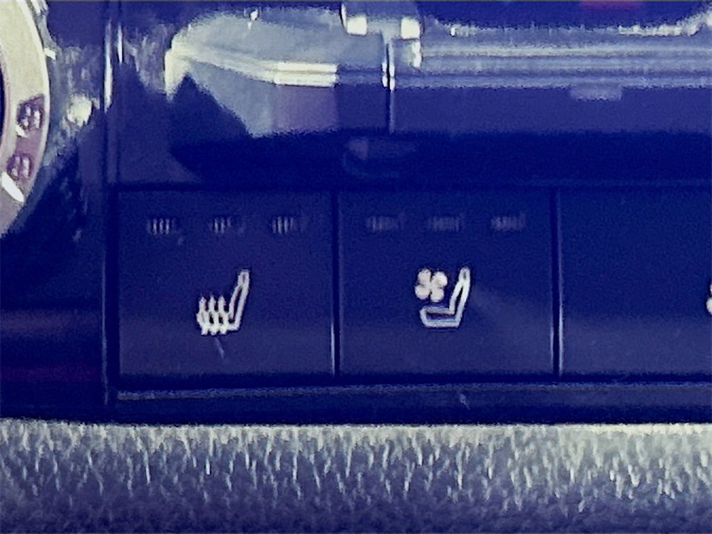 Used 2024 Toyota Tundra Limited image 17