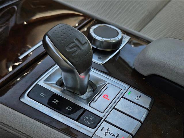 Used 2013 Mercedes-Benz SL 550 image 16