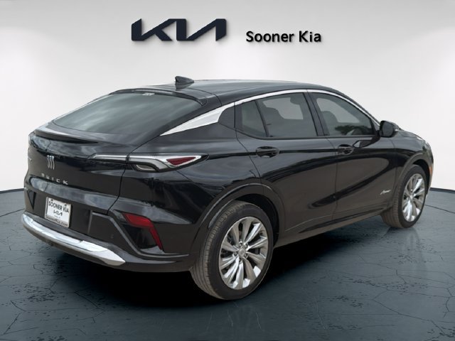 Used 2025 Buick Envista Avenir FWD image 6