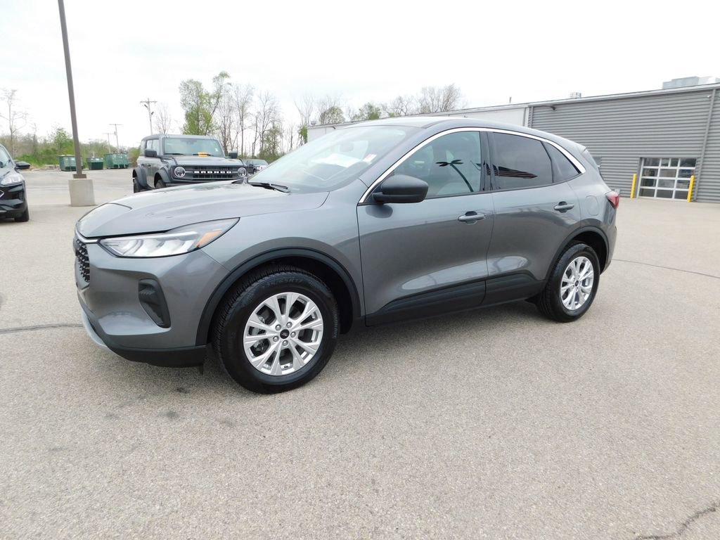 Used 2023 Ford Escape Active image 7