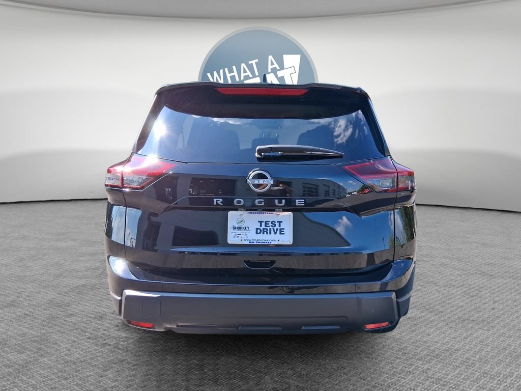 Used 2026 Nissan Rogue S FWD image 5
