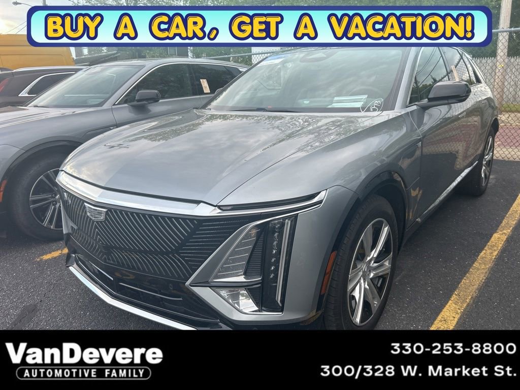 Used 2024 Cadillac Lyriq Tech w/ LPO, Floor Liner Package AWD/4WD video 1