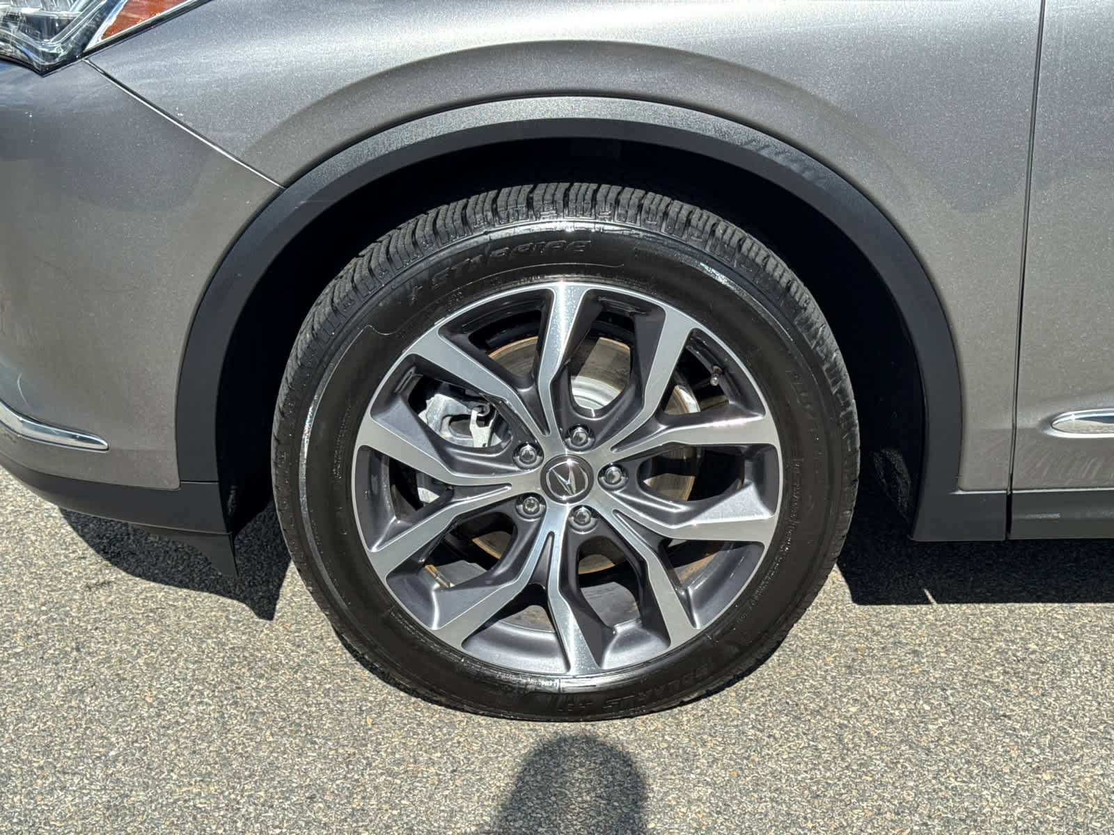 Used 2023 Acura MDX SH-AWD w/ Technology Package image 10