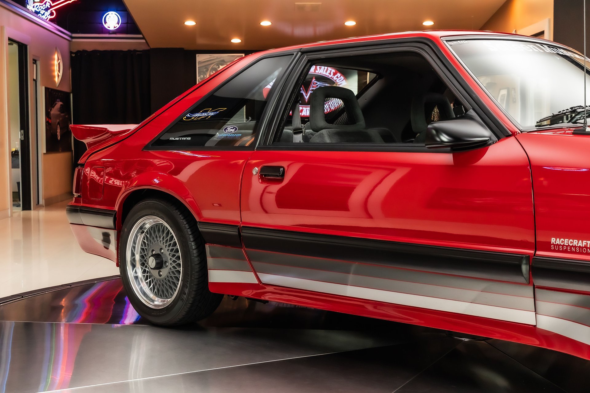 Used 1988 Ford Mustang LX RWD image 23