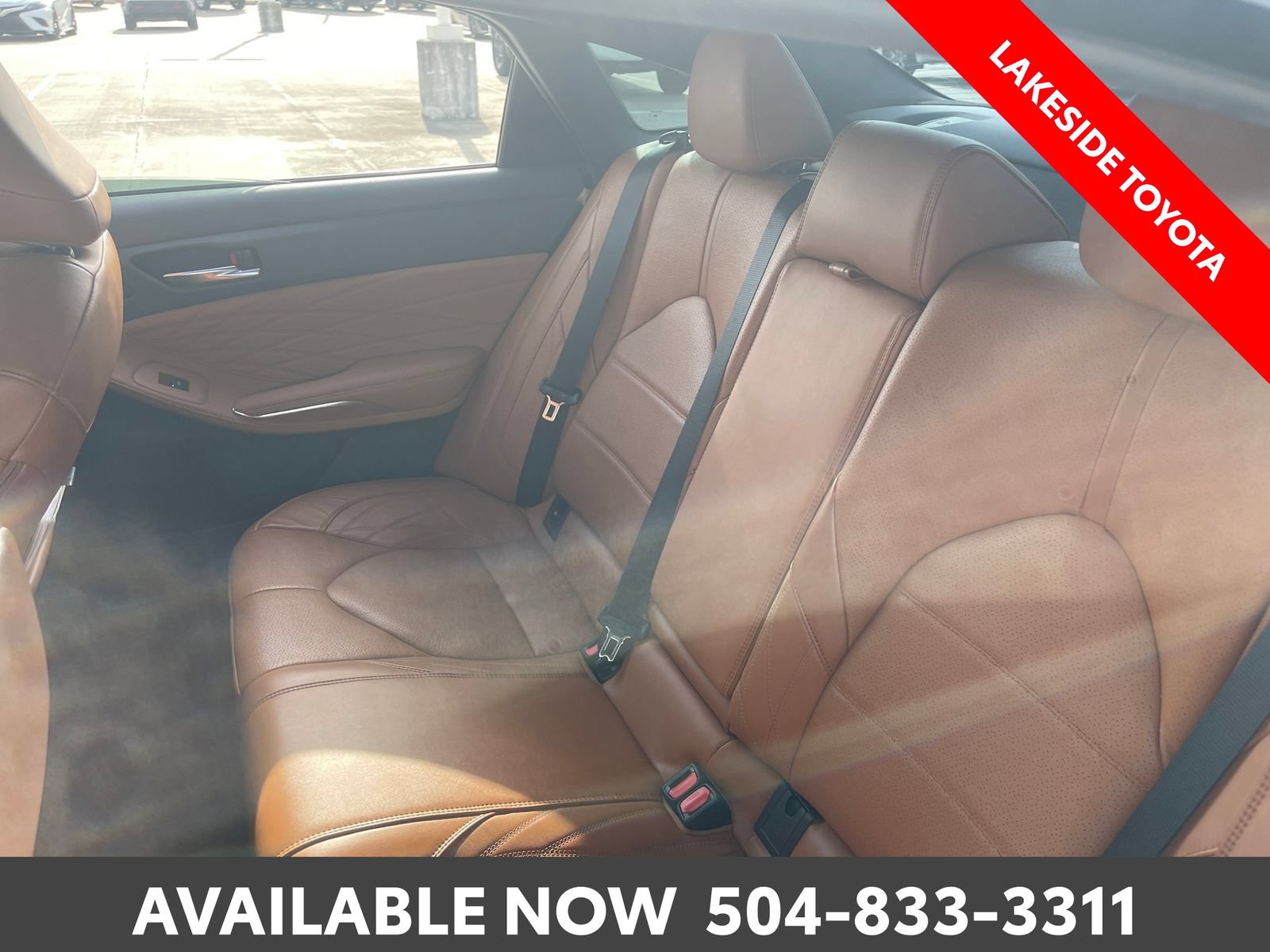 Used 2020 Toyota Avalon Limited FWD image 19