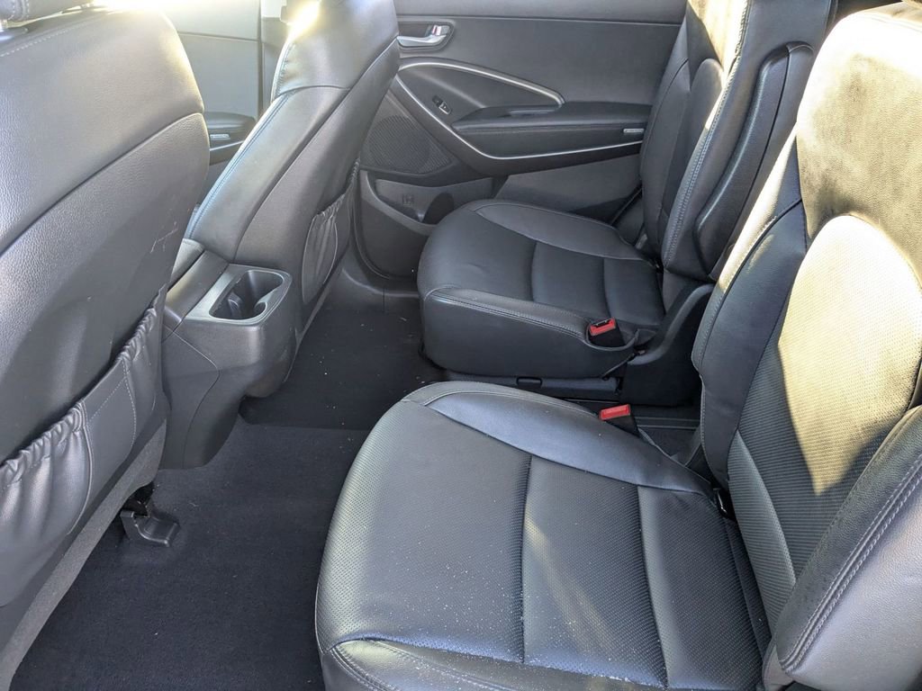 Used 2017 Hyundai Santa Fe Limited image 32