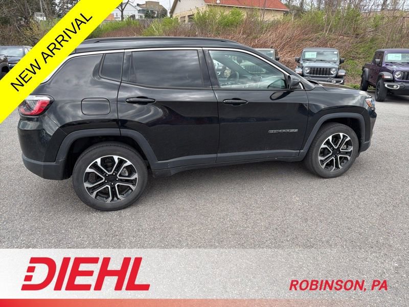 Used 2023 Jeep Compass Limited image 7