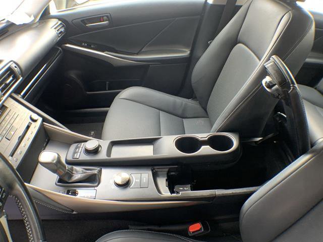 Certified 2020 Lexus IS 300 w/ Accessory Package 2 image 21