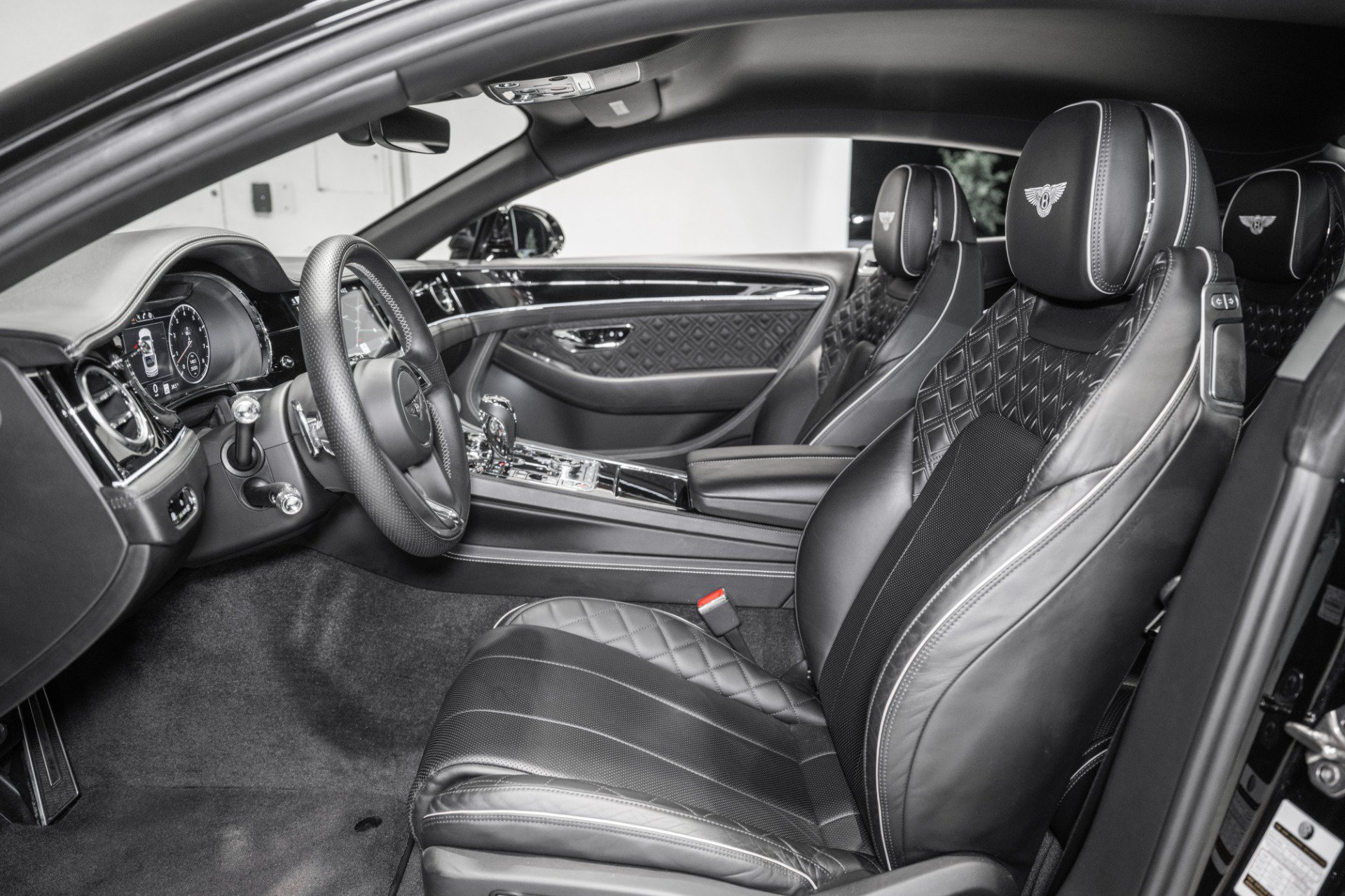 Certified 2020 Bentley Continental GT AWD/4WD image 17