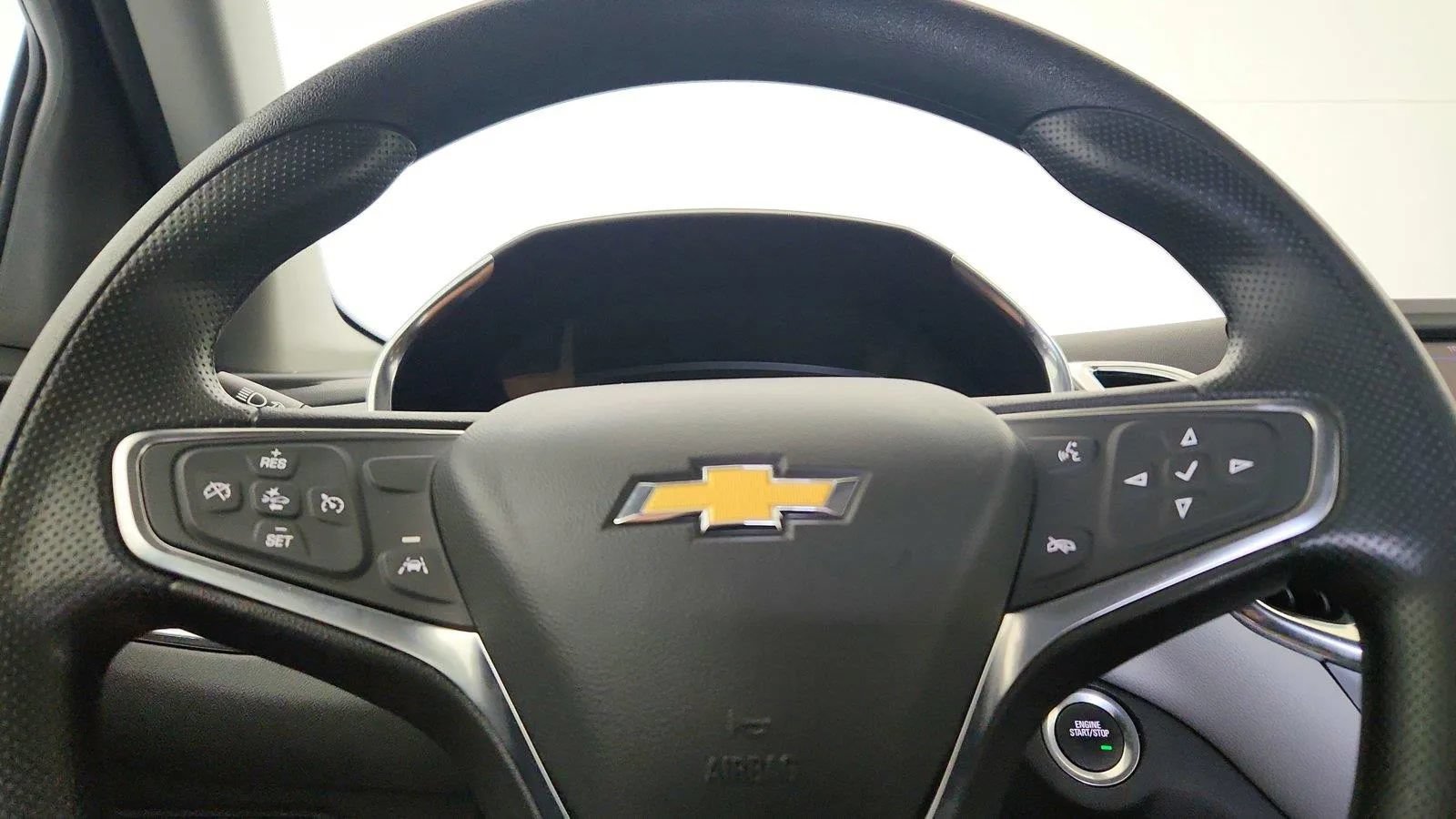 Used 2024 Chevrolet Equinox LS w/ LPO, Floor Liner Package FWD image 15
