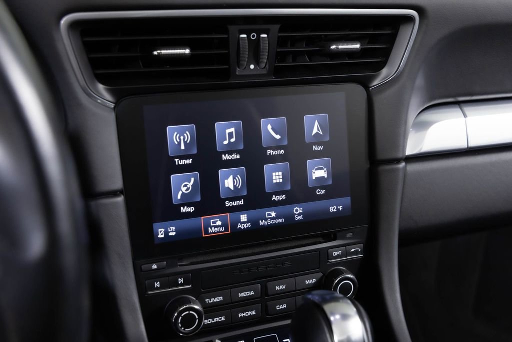 Used 2019 Porsche 911 Turbo image 34