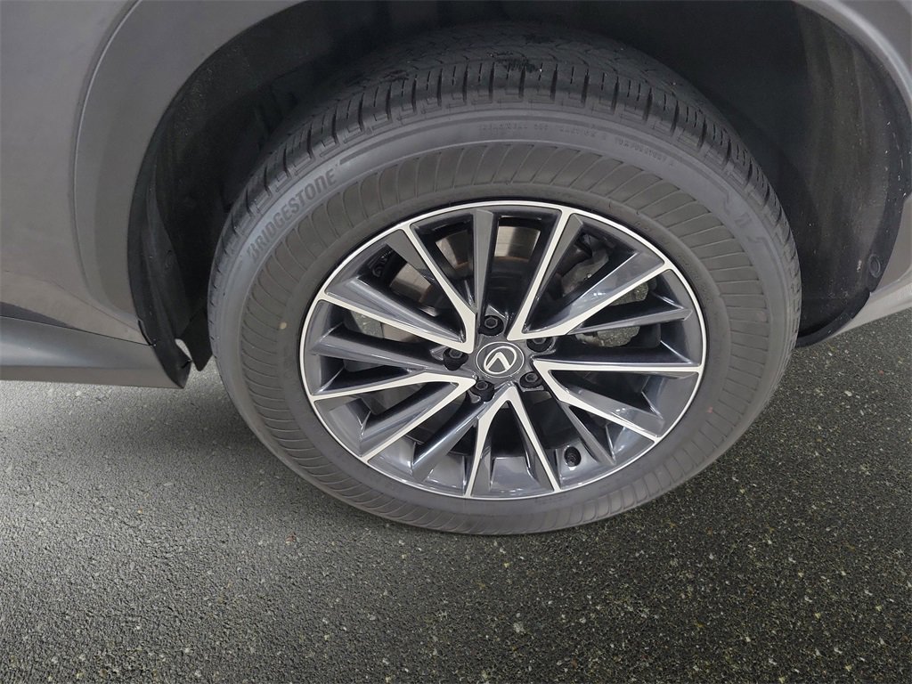 Used 2024 Lexus NX 350h AWD w/ Premium Package image 9