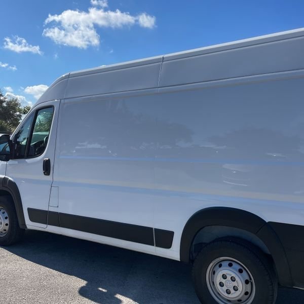 Used 2023 RAM ProMaster 2500 w/ Convenience Group image 4