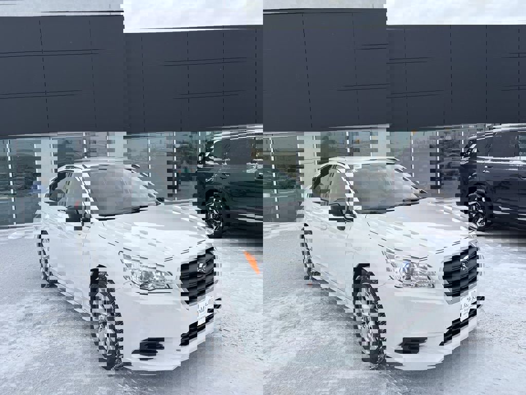 Used 2017 Subaru Legacy 2.5i w/ Alloy Wheel Package image 3