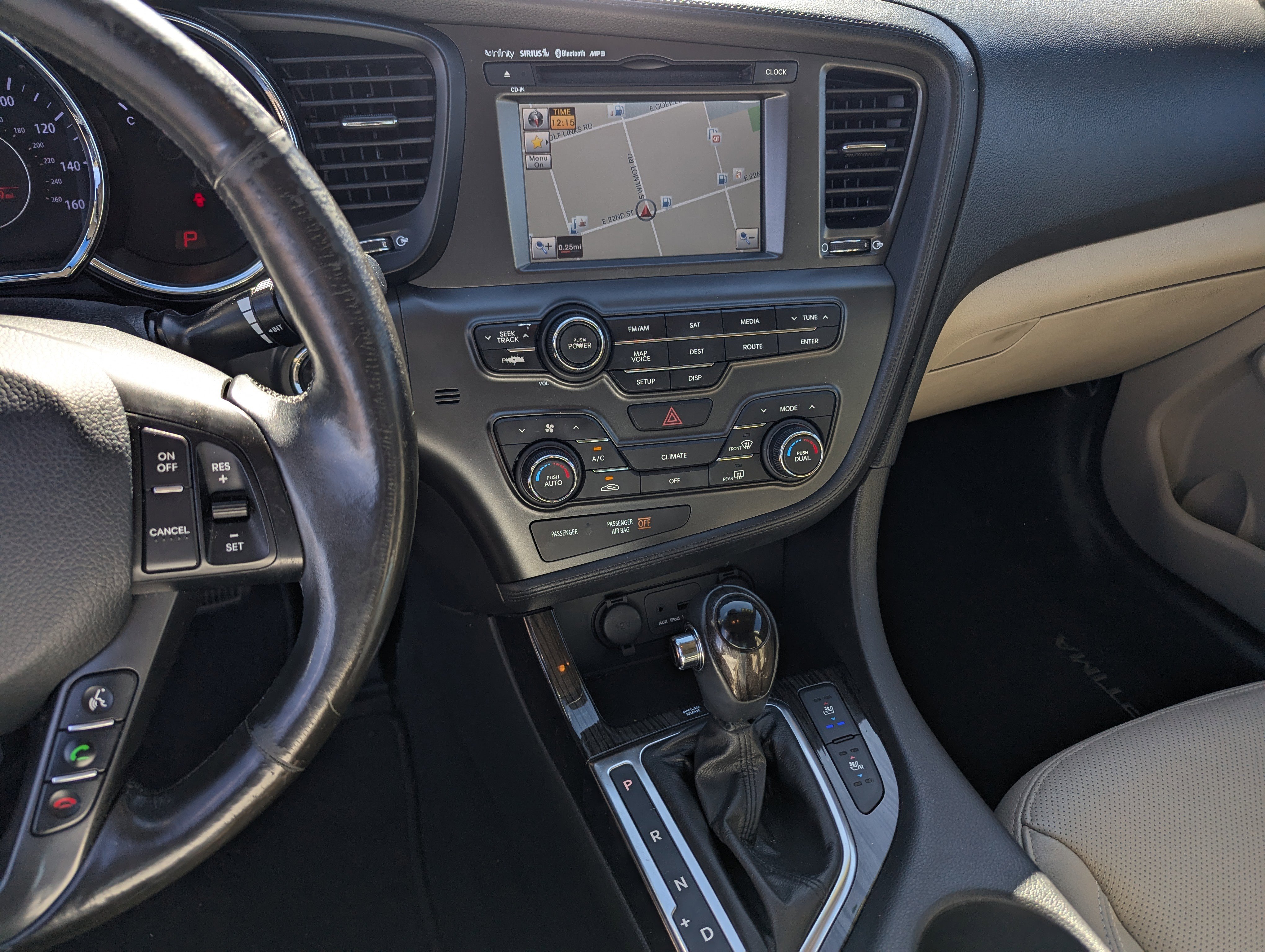 Used 2013 Kia Optima EX w/ Premium Pkg image 9