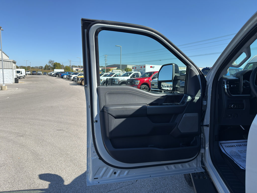 New 2026 Ford F250 Lariat w/ Tremor Off-Road Package image 16