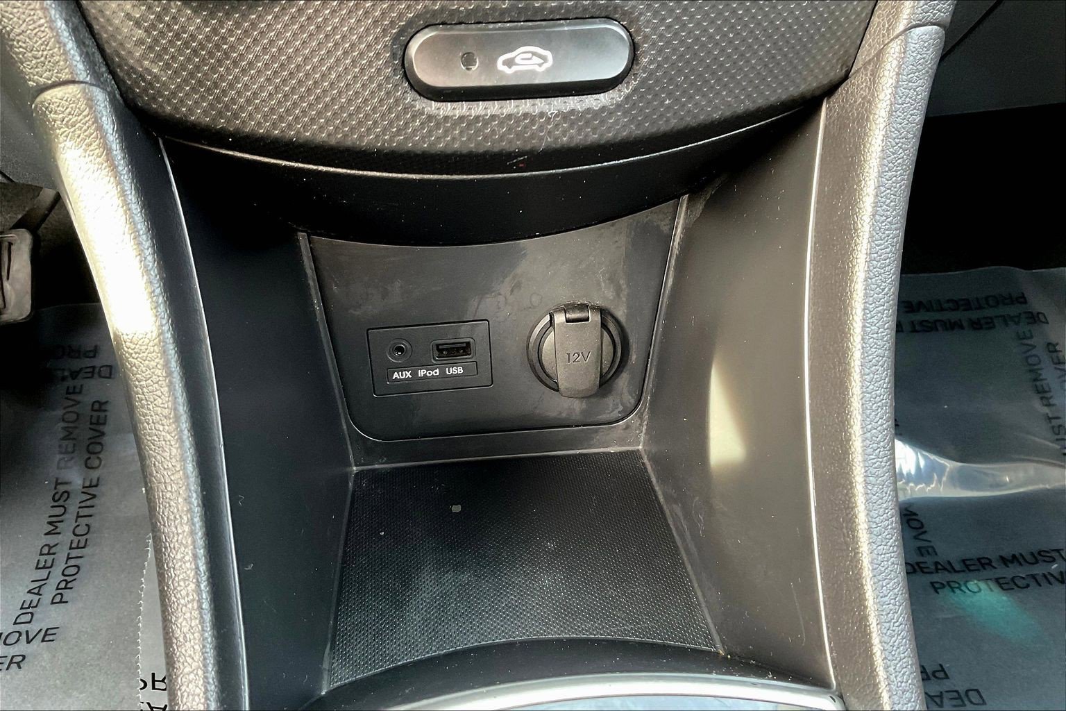 Used 2012 Hyundai Accent SE image 15