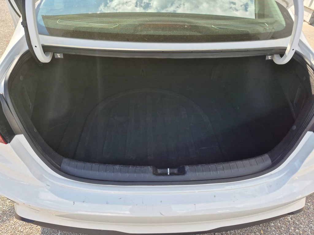 Used 2024 Kia Forte LXS image 19