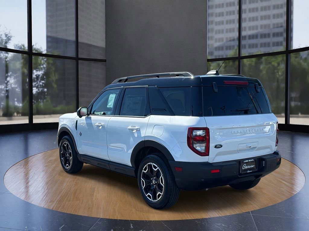 Used 2025 Ford Bronco Sport Outer Banks w/ Outer Banks Tech Package+ AWD/4WD image 4