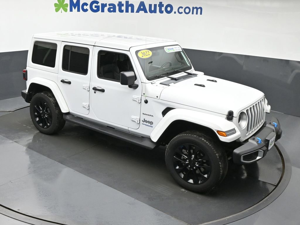 Used 2022 Jeep Wrangler Unlimited Sahara w/ Cold Weather Group image 3
