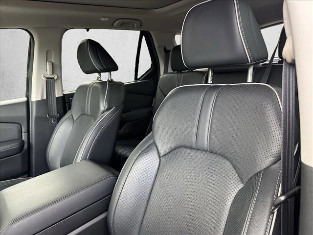 Used 2023 Honda Pilot Elite image 11