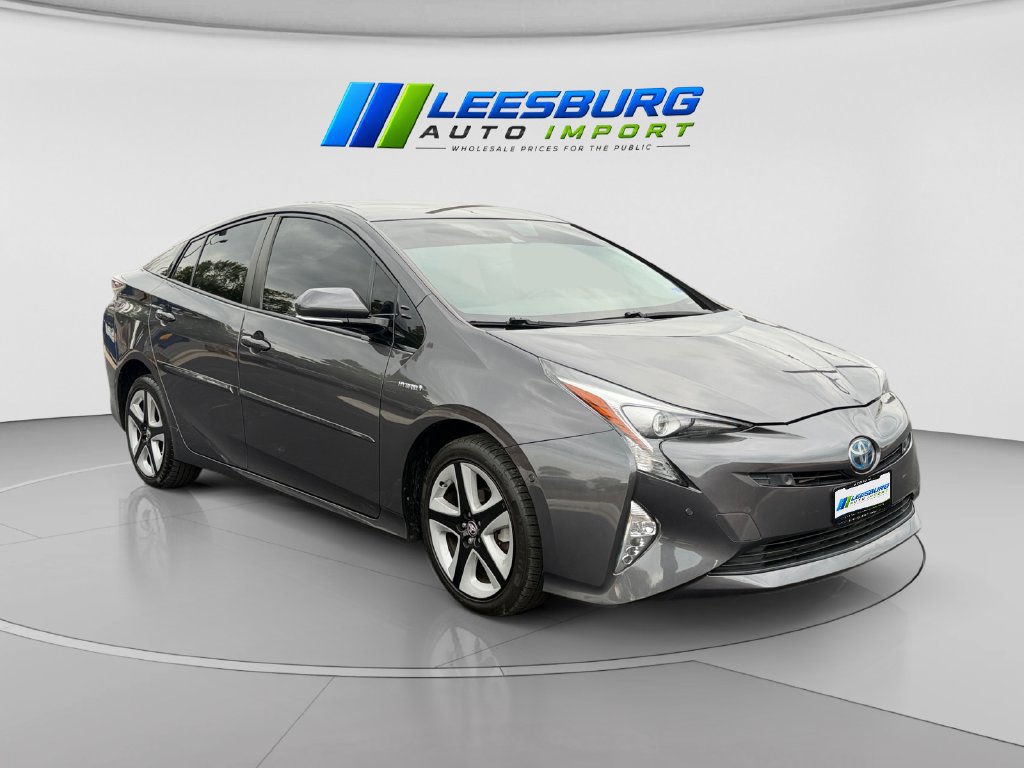 Used 2018 Toyota Prius Four Touring FWD image 7