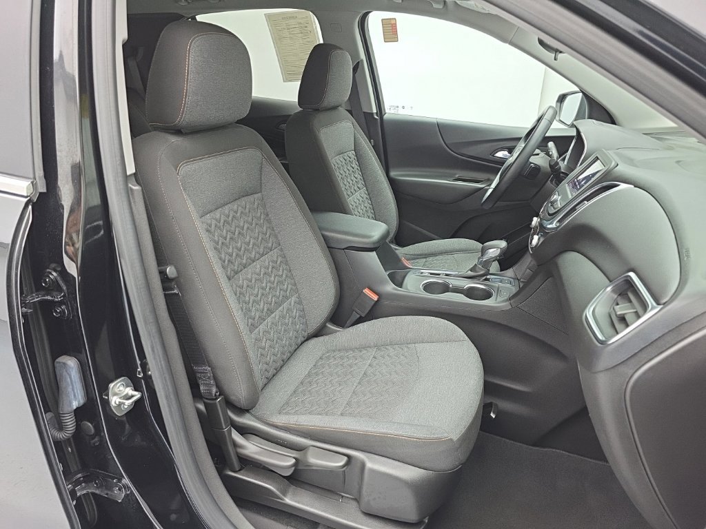 Used 2024 Chevrolet Equinox LT AWD/4WD image 41