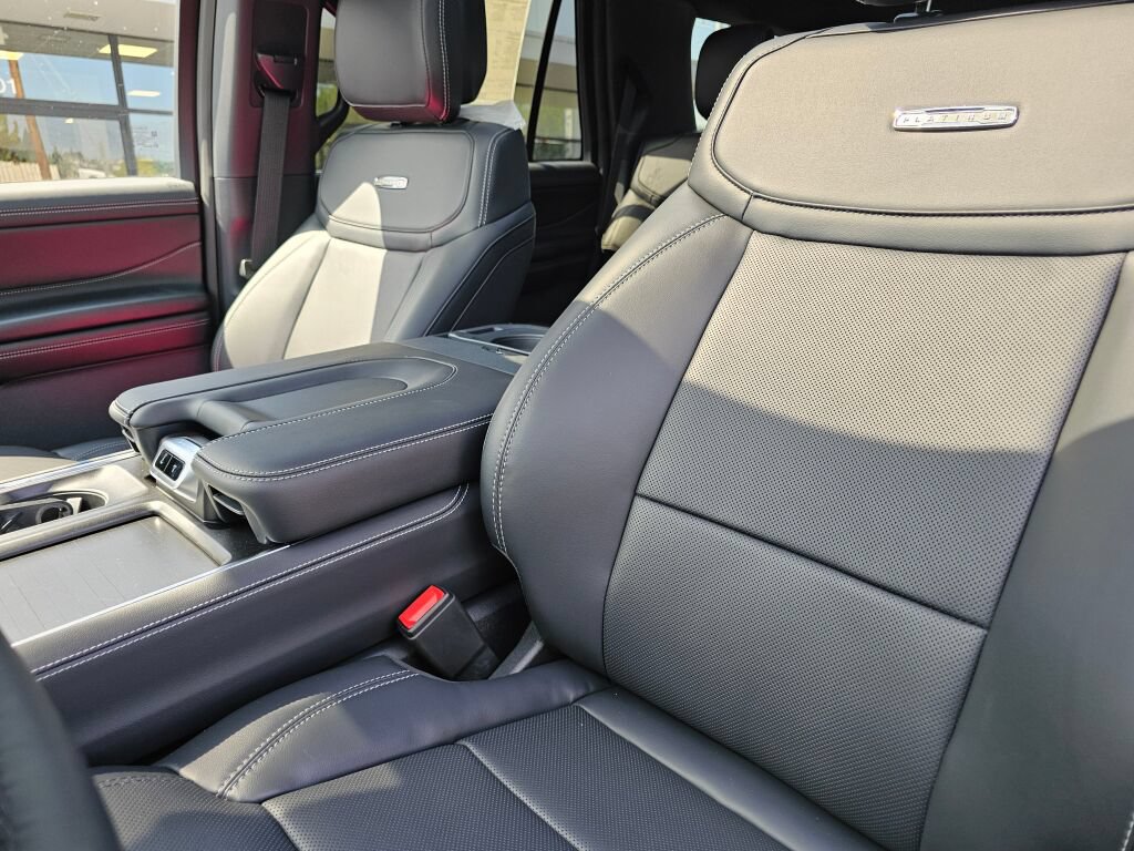 New 2027 Ford Expedition Platinum w/ Stealth Performance Package AWD/4WD image 18