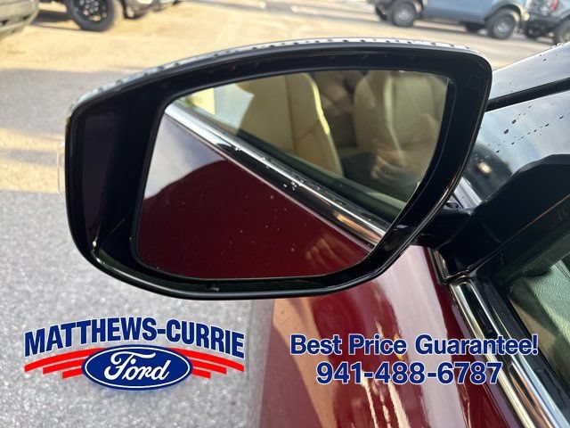 Used 2017 Nissan Maxima SR FWD image 8