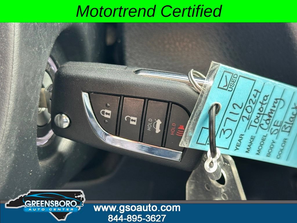 Used 2024 Toyota Camry SE FWD image 32