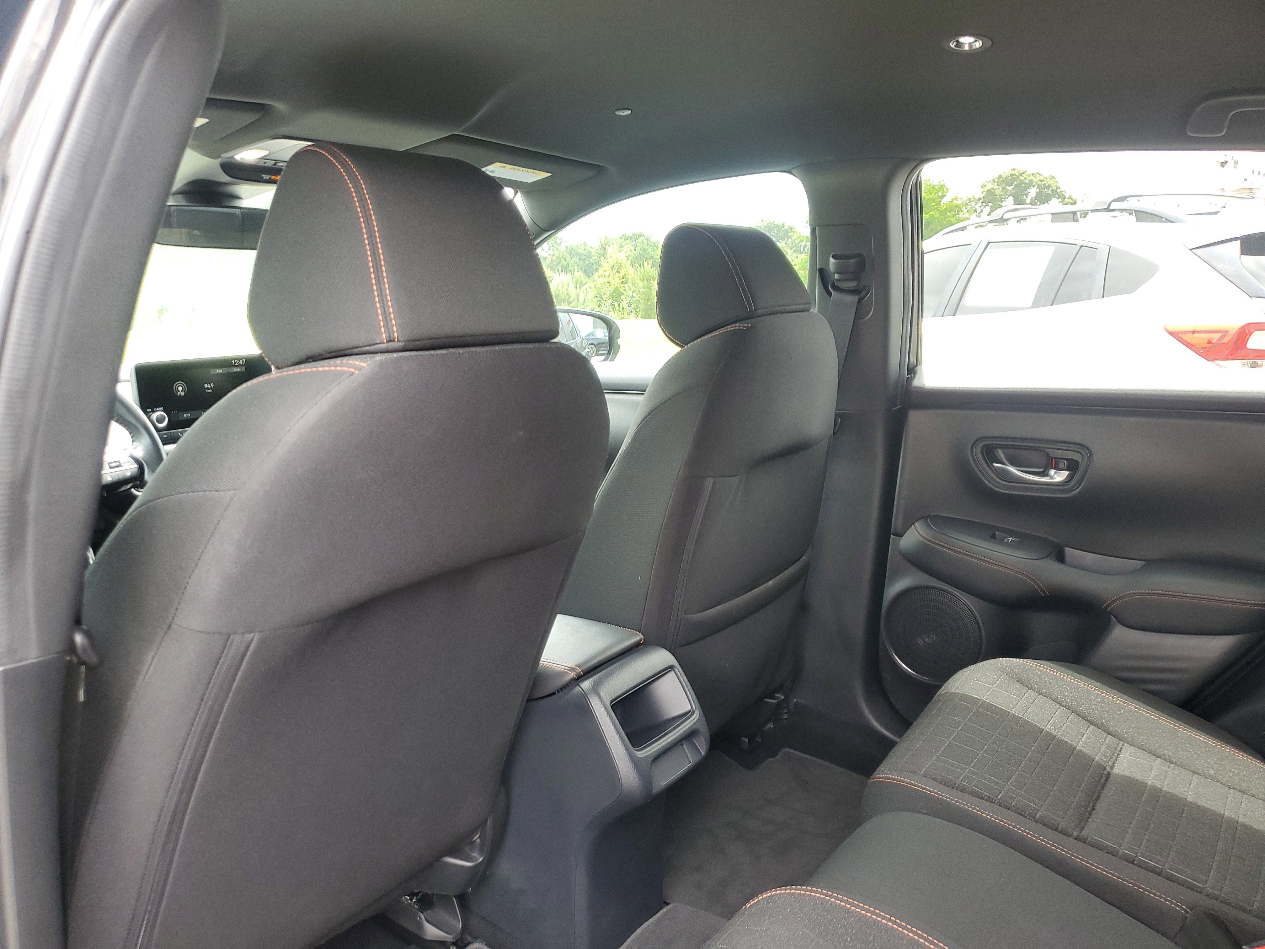 Used 2024 Honda HR-V Sport image 12