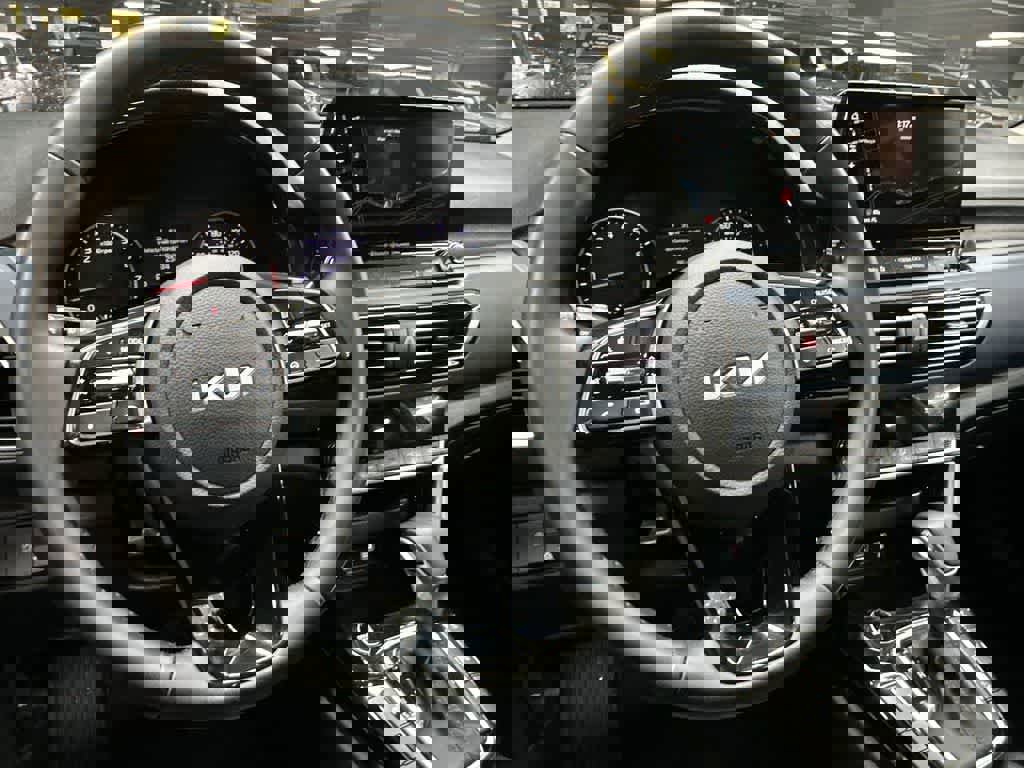 Certified 2023 Kia Seltos Nightfall Edition image 13