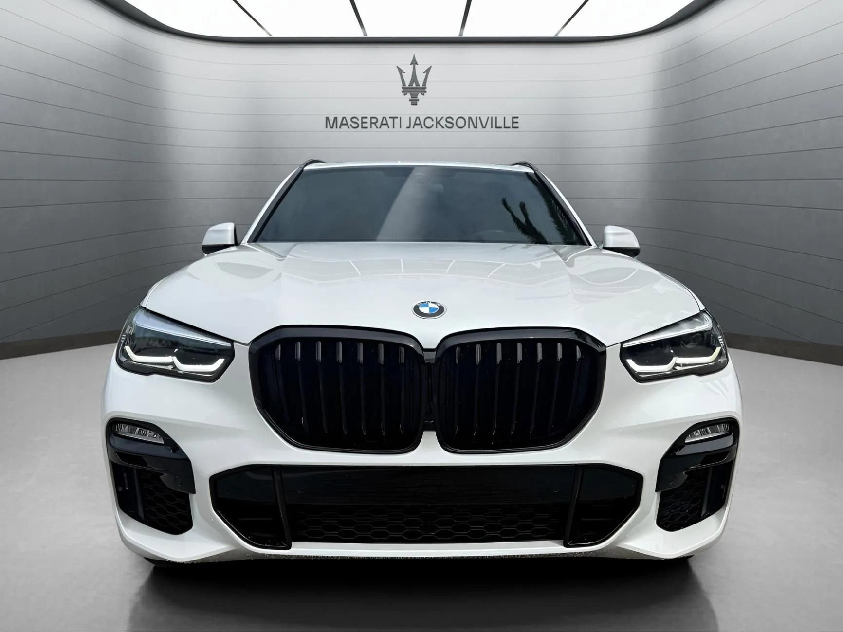 Used 2021 BMW X5 xDrive40i w/ M Sport Package image 11