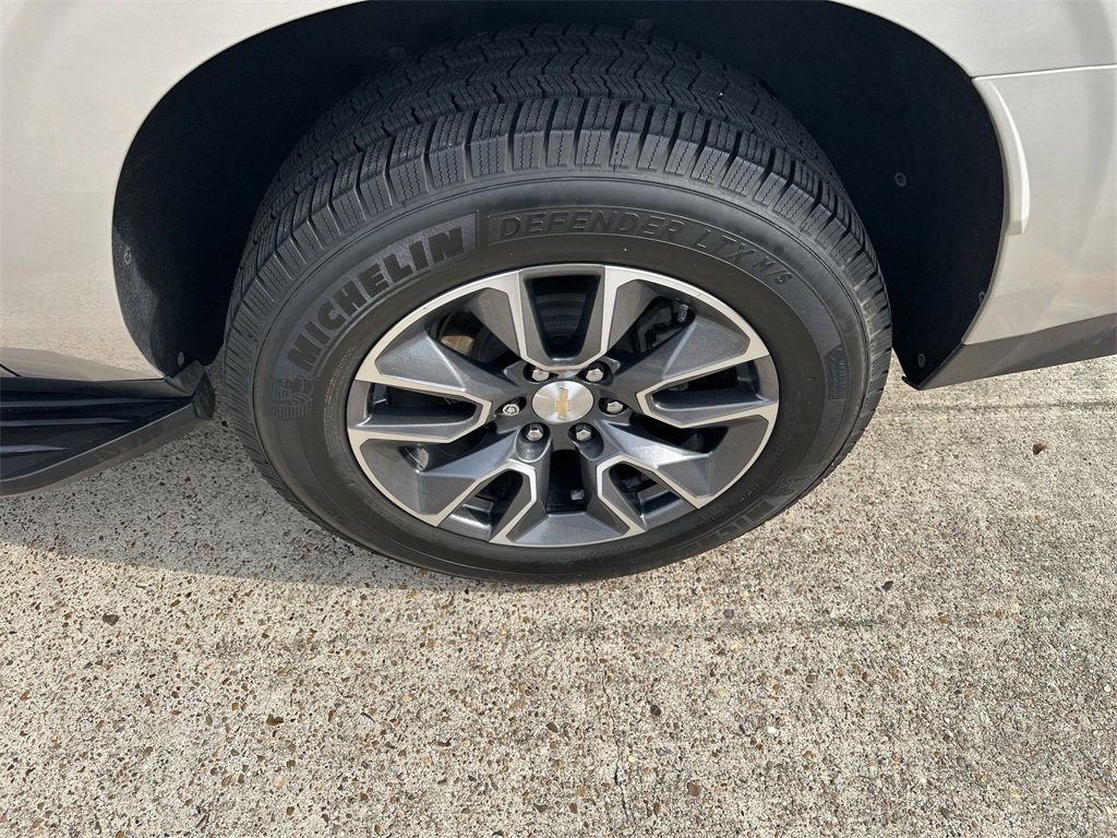 Certified 2021 Chevrolet Suburban LS image 12