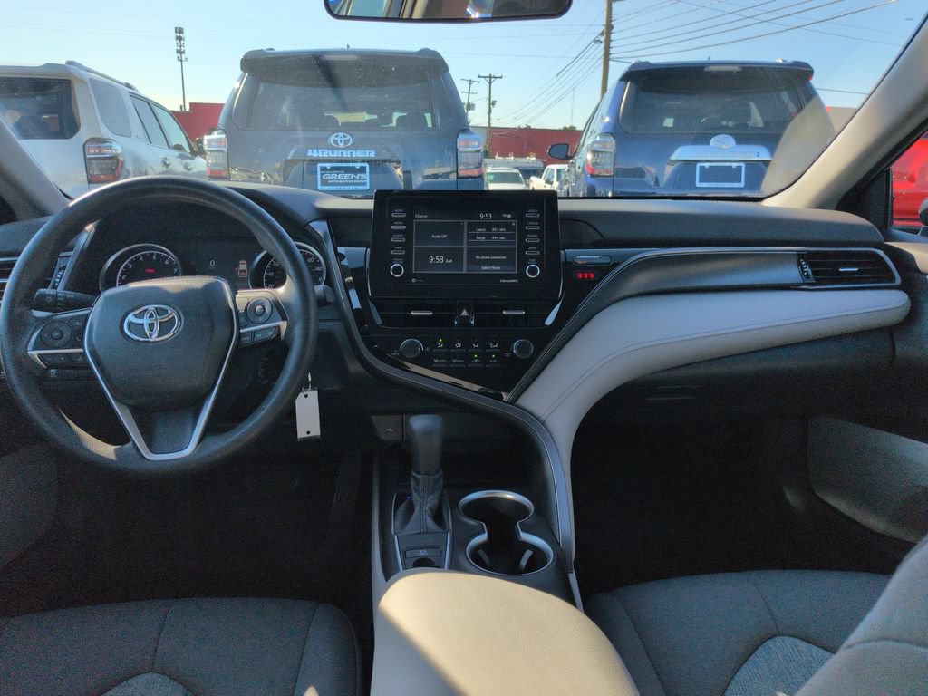Used 2021 Toyota Camry LE AWD/4WD image 12