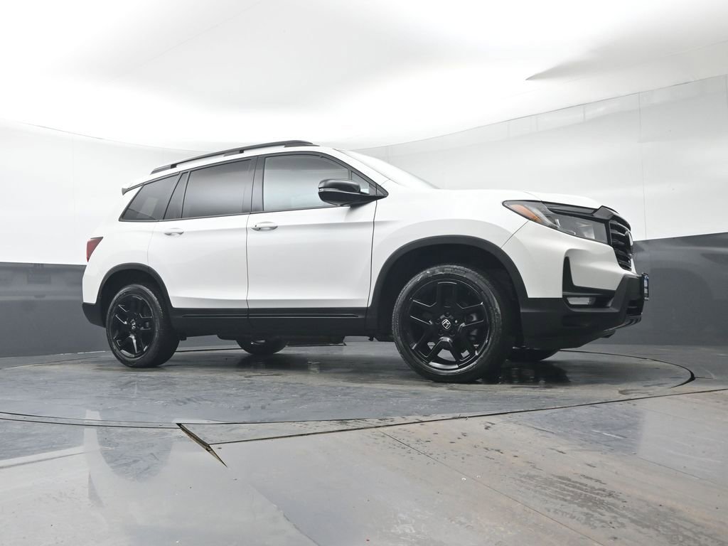 Used 2024 Honda Passport Black Edition image 35